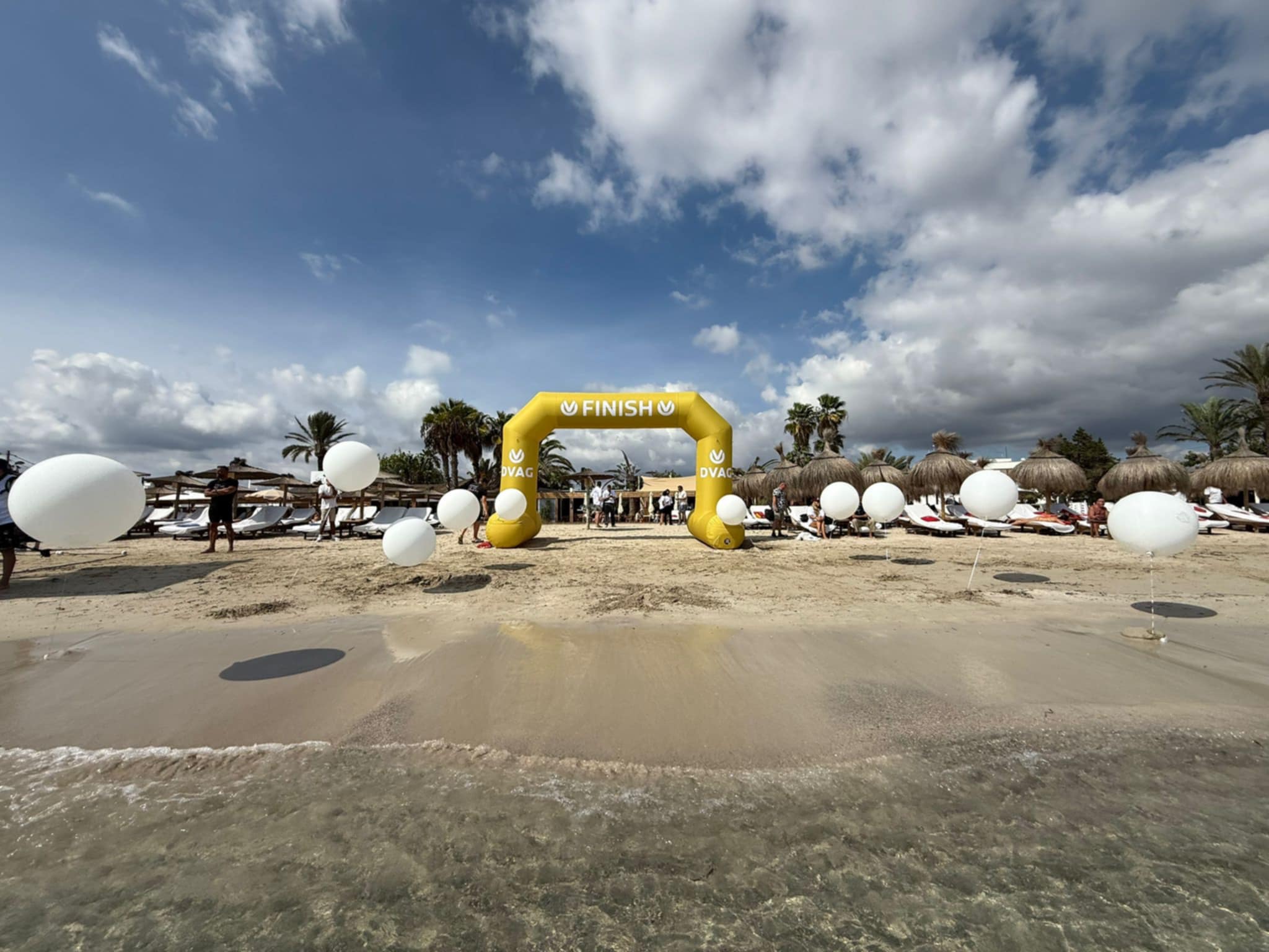 DVAG hilft e.V. - Menschen brauchen Menschen